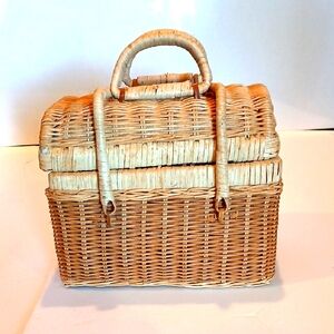 🧺 Vintage Wicker Picnic Basket Purse Cottagecore Handwoven